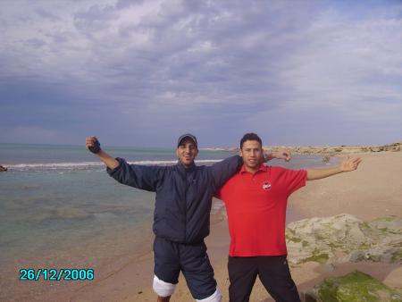 youssef  et  moi  �  plage tarouma