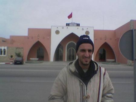 place elmichoir laayoune